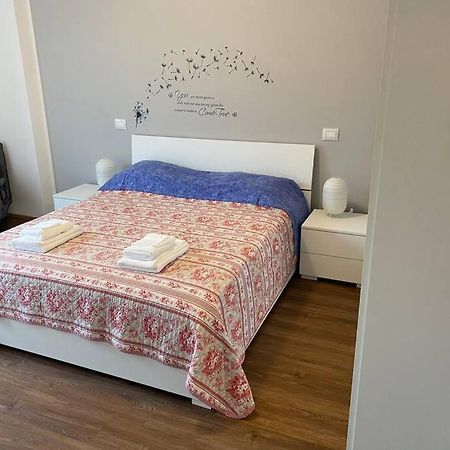 バレーゼCasa Eugeniaアパートメント エクステリア 写真